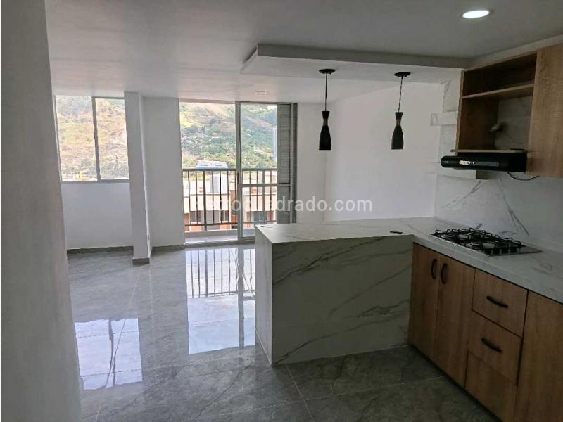 Piso – Bello - Vista 4