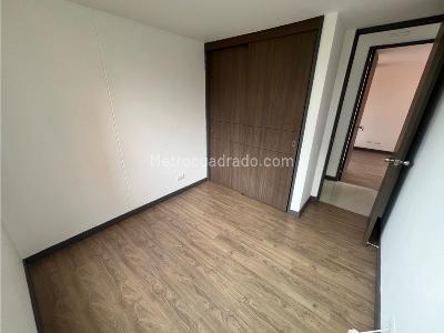 Apartamento en arriendo en Cumbres, Envigado · foto 9 de 16
