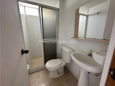 Apartamento de 3 alcobas en arriendo en Metropolitano, Envigado, 78 m² · foto 11 de 14