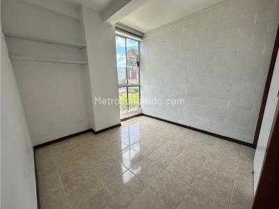 Apartamento de 3 alcobas en arriendo en Metropolitano, Envigado, 78 m² · foto 14 de 14