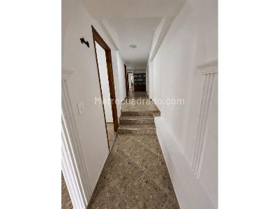 Apartamento de 3 alcobas en arriendo en Mesa, Envigado, 109 m² · foto 4 de 14
