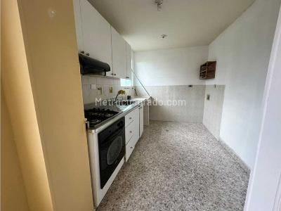 Apartamento en arriendo en El Esmeraldal, Envigado · foto 5 de 15