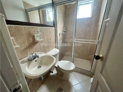 Apartamento en arriendo en El Esmeraldal, Envigado · foto 13 de 15