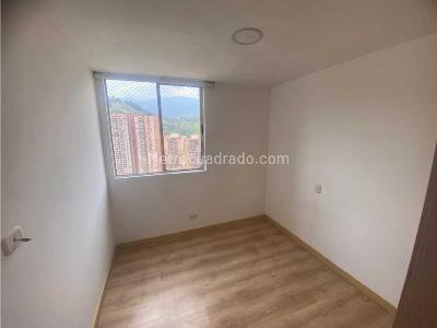 Apartamento de 3 alcobas en arriendo en San Jose, Sabaneta, 92 m² · foto 7 de 17