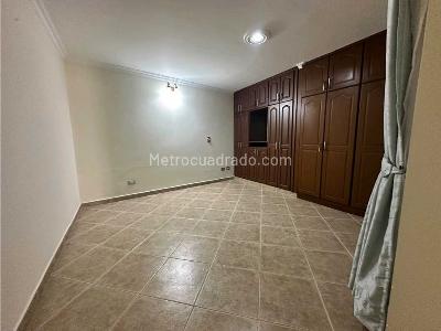 Apartamento de 3 alcobas en arriendo en San Rafael, Envigado, 108 m² · foto 14 de 19