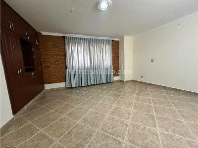 Apartamento de 3 alcobas en arriendo en San Rafael, Envigado, 108 m² · foto 16 de 19