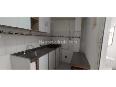 Apartamento de 4 alcobas en arriendo en Rosellon, Envigado, 100 m² · foto 9 de 14