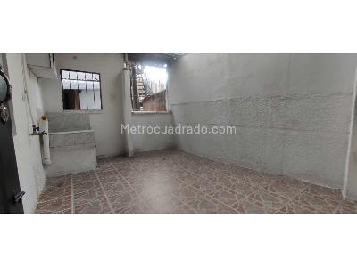 Apartamento de 4 alcobas en arriendo en Rosellon, Envigado, 100 m² · foto 12 de 14