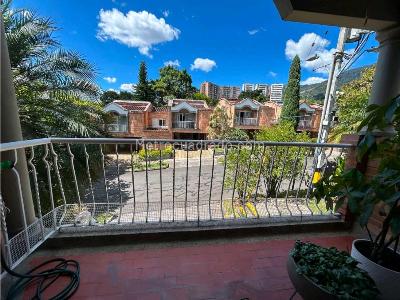 Casa de 3 alcobas en venta en El Escobero, Envigado, 164 m² · foto 3 de 16