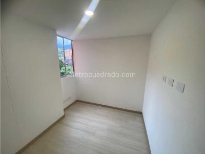 Apartamento de 3 alcobas en arriendo en Camino Verde, Envigado, 63 m² · foto 7 de 15