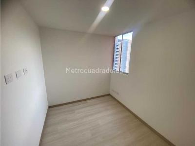 Apartamento de 3 alcobas en arriendo en Camino Verde, Envigado, 63 m² · foto 11 de 15