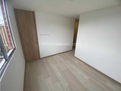 Apartamento de 3 alcobas en arriendo en Camino Verde, Envigado, 63 m² · foto 12 de 16