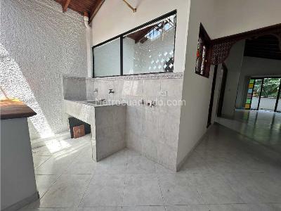 Apartamento de 2 alcobas en arriendo en Los Naranjos, Envigado, 50 m² · foto 12 de 12