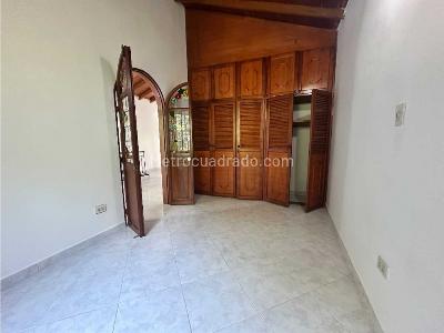 Apartamento de 2 alcobas en arriendo en Los Naranjos, Envigado, 50 m² · foto 8 de 12