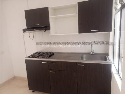 Apartamento de 3 alcobas en arriendo en Las Margaritas, Envigado, 120 m² · foto 2 de 12