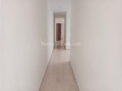 Apartamento de 3 alcobas en arriendo en Las Margaritas, Envigado, 120 m² · foto 5 de 12