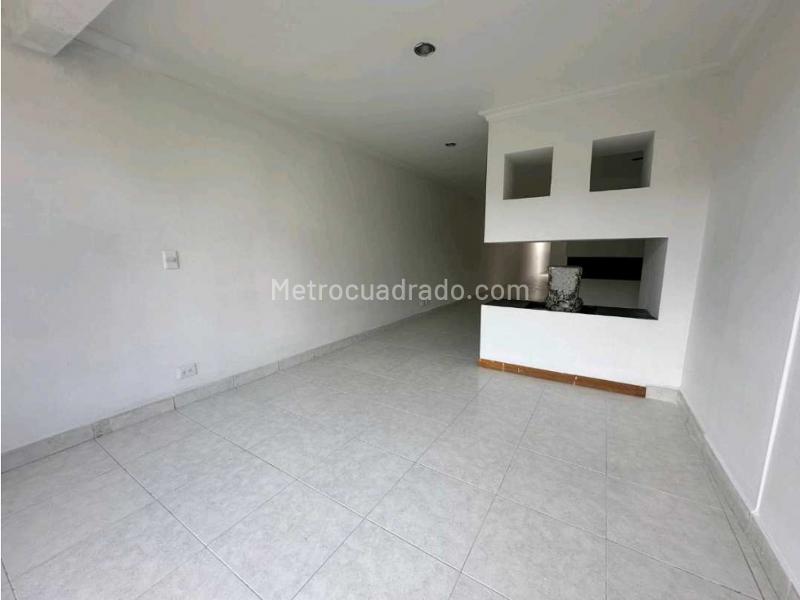 Bright 3BR Apartment in Laureles - 2