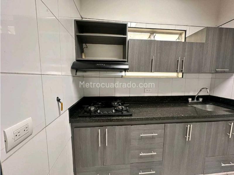 Bright 3BR Apartment in Laureles - 3