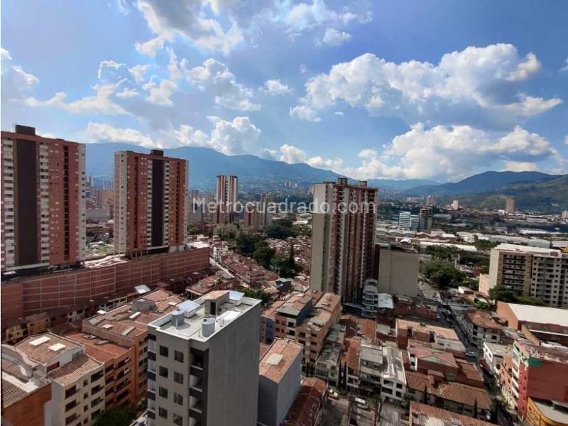 Modern 3BR Apartment in Lower Sabaneta - 3