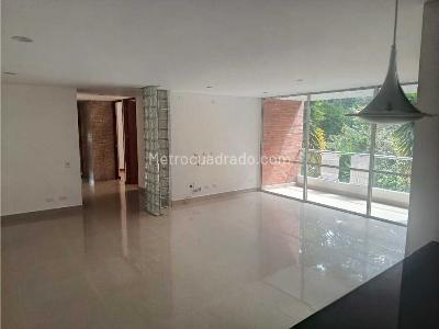 Apartamento de 3 alcobas en arriendo en Loma De Las Brujas, Envigado, 97 m² · foto 4 de 20
