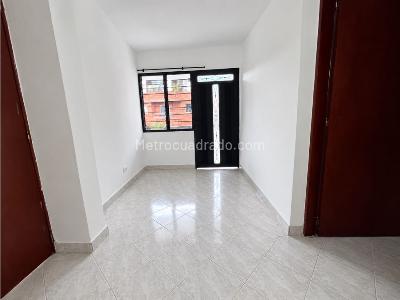 Casa de 3 alcobas en arriendo en Los Naranjos, Envigado, 110 m² · foto 11 de 14