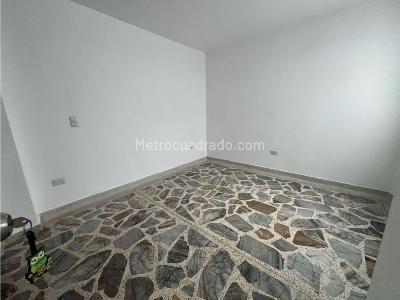 Casa de 3 alcobas en arriendo en Alcala, Envigado, 100 m² · foto 13 de 14