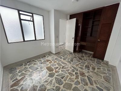 Casa de 3 alcobas en arriendo en Alcala, Envigado, 100 m² · foto 14 de 14