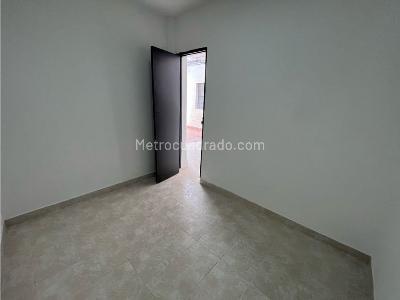 Casa de 5 alcobas en arriendo en La Magnolia, Envigado, 200 m² · foto 15 de 15