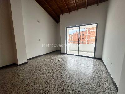 Apartamento de 3 alcobas en arriendo en Centro, Envigado, 70 m² · foto 2 de 10