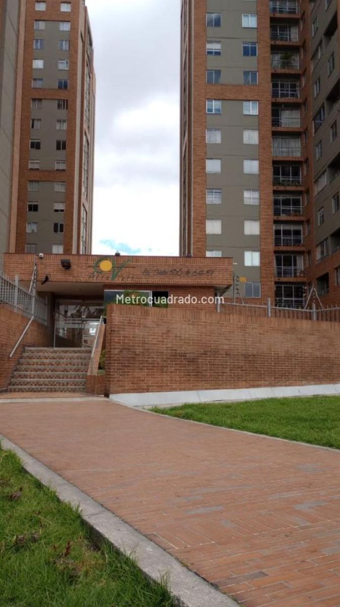 Apartamento en Arriendo  ALTA VISTA