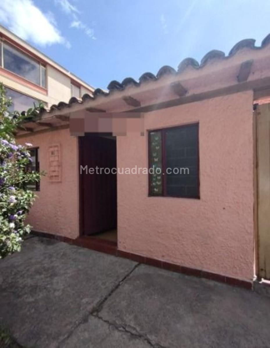 Apartaestudio en Arriendo  LOS CEDRITOS