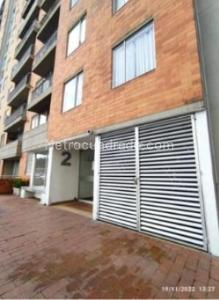 Apartamento en venta en Pinar De Suba, Bogotá · foto 2 de 9