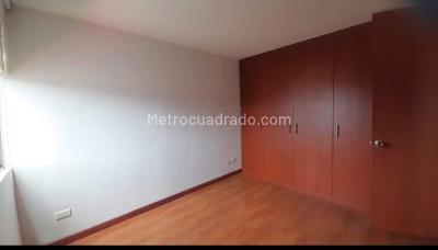 Apartamento de 2 alcobas en venta en San Antonio Norte Ii, Bogotá, 47 m² · foto 6 de 13