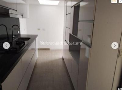 Casa de 3 alcobas en arriendo en Cedritos Norte, Bogotá, 165 m² · foto 4 de 12