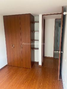 Apartamento de 3 alcobas en venta en Las Orquideas Usaquen, Bogotá, 63 m² · foto 12 de 17