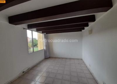 Apartamento de 3 alcobas en venta en Cedritios, Bogotá, 62 m² · foto 4 de 11