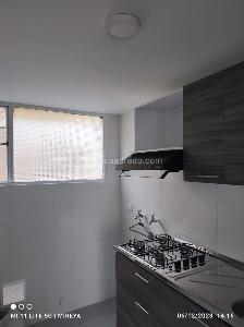 Apartamento de 3 alcobas en venta en Cedritos Central, Bogotá, 61 m² · foto 5 de 13