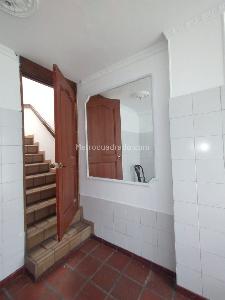 Apartamento de 1 alcoba en arriendo en Cedral, Bogotá, 74 m² · foto 2 de 9