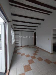 Apartamento de 1 alcoba en arriendo en Cedral, Bogotá, 74 m² · foto 3 de 9