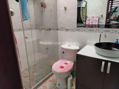 Apartamento de 3 alcobas en venta en Cedritios, Bogotá, 89 m² · foto 13 de 14