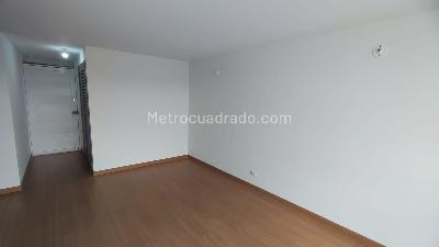 Apartamento de 3 alcobas en arriendo en Santa Maria Del Lago, Bogotá, 72 m² · foto 12 de 17