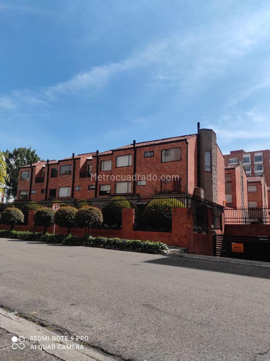 Apartamento en Arriendo  CEDRITOS