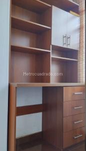 Apartamento de 3 alcobas en venta en Mazuren, Bogotá, 44 m² · foto 3 de 14