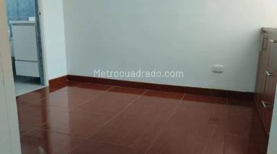 Apartamento de 3 alcobas en venta en Mazuren, Bogotá, 44 m² · foto 2 de 14