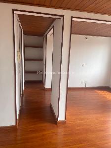 Apartamento de 3 alcobas en venta en Colina Campestre, Bogotá, 97 m² · foto 2 de 12