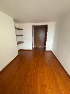 Apartamento de 3 alcobas en venta en Colina Campestre, Bogotá, 97 m² · foto 4 de 12