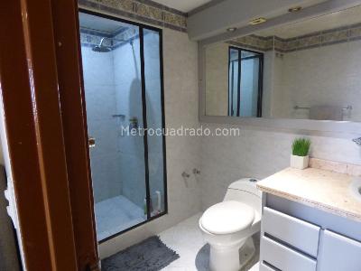 Apartamento en venta en Niza, Bogotá · foto 2 de 17