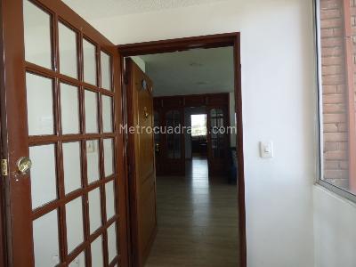 Apartamento en venta en Niza, Bogotá · foto 10 de 17
