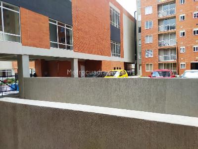 Apartamento de 2 alcobas en venta en Madelena Ii, Bogotá, 43 m² · foto 12 de 13