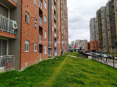 Apartamento de 2 alcobas en venta en Madelena Ii, Bogotá, 43 m² · foto 13 de 13